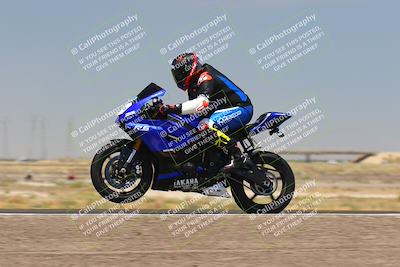 media/Jul-22-2022-TrackDaz (Fri) [[ca4971259a]]/Group B/130pm (Wheelie Bump)/
